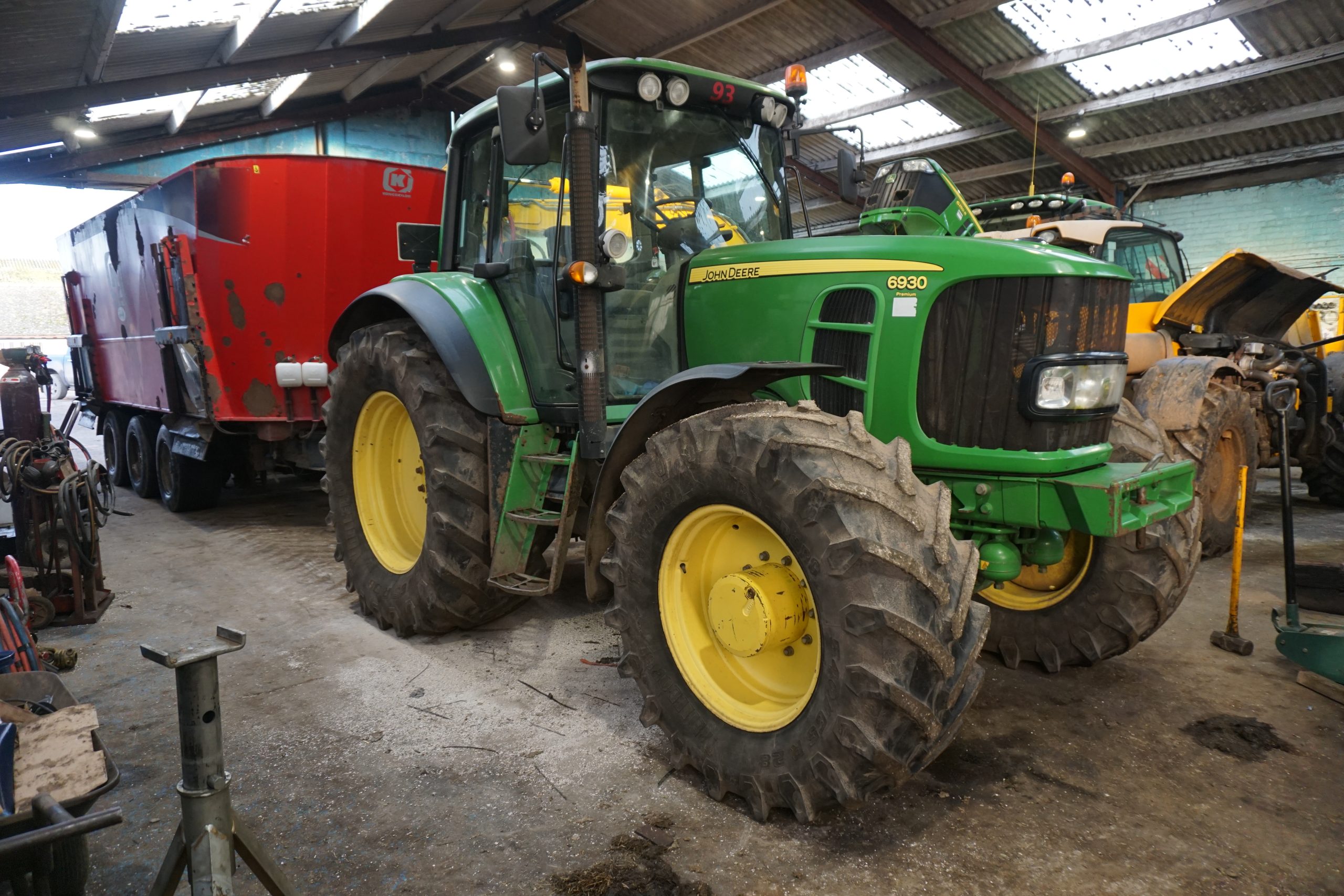 Grosvenor Farms On Farm Sale Market Drayton Livestock Market